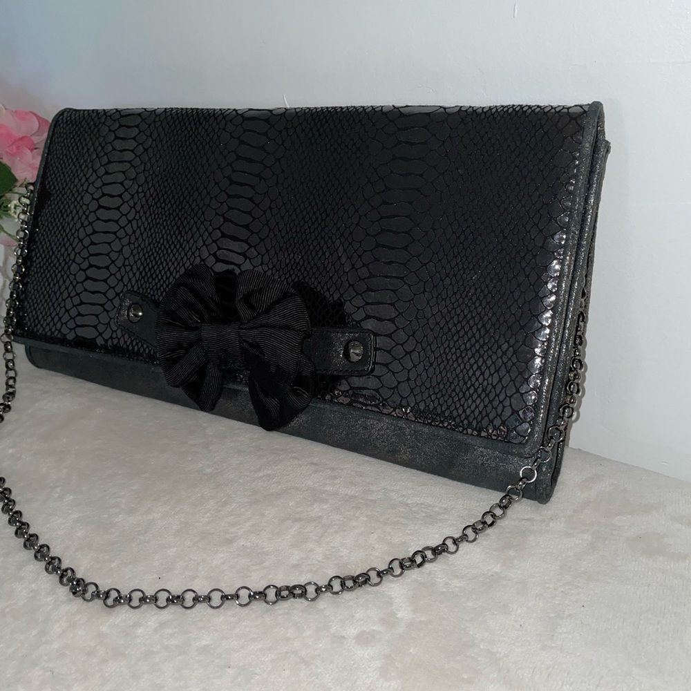 Betsey Johnson Crossbody Bag / Clutch Black Large - Picture 4 of 11